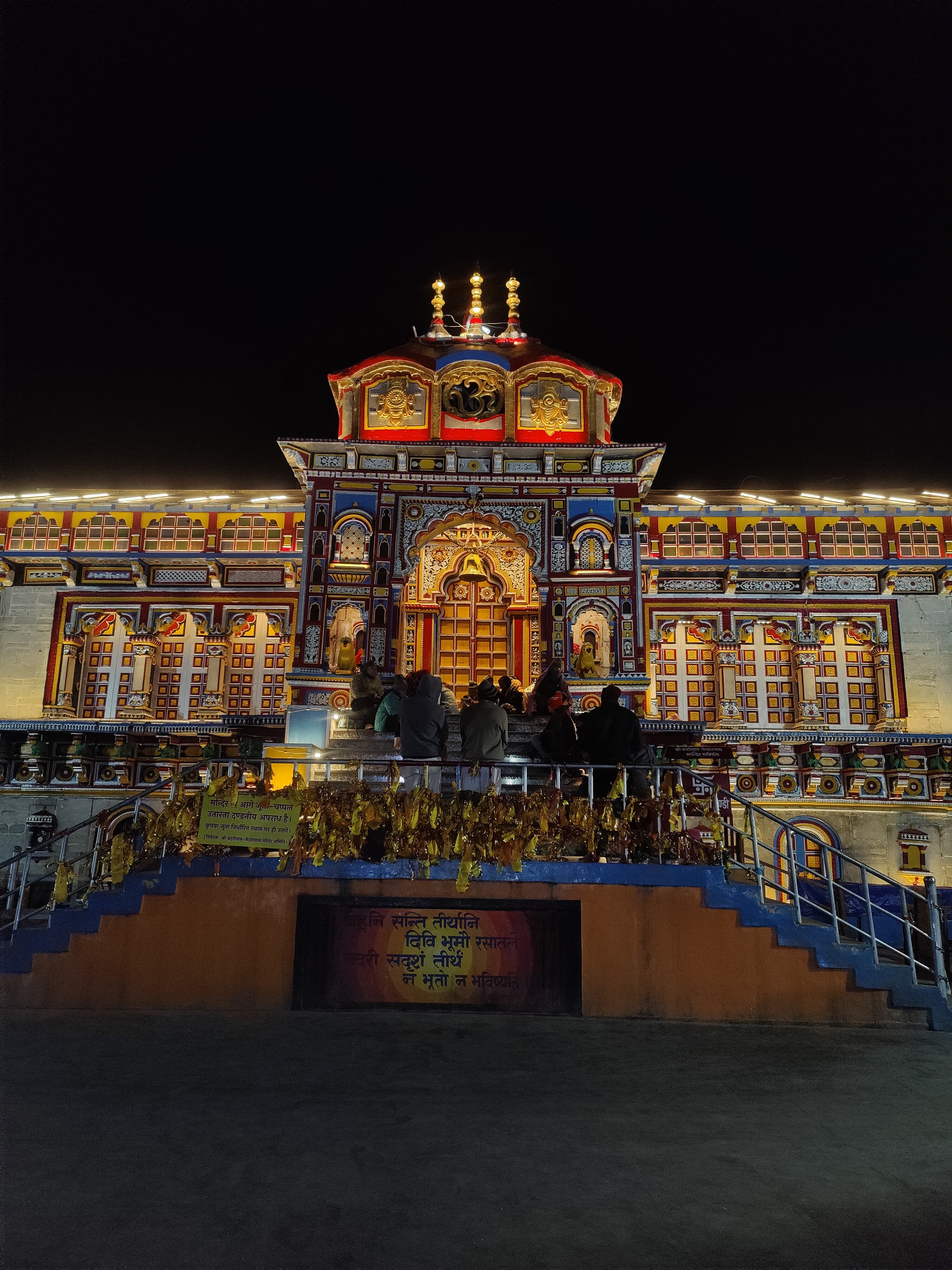 69d0d855b643c_Badrinath_Temple__10_.jpg
