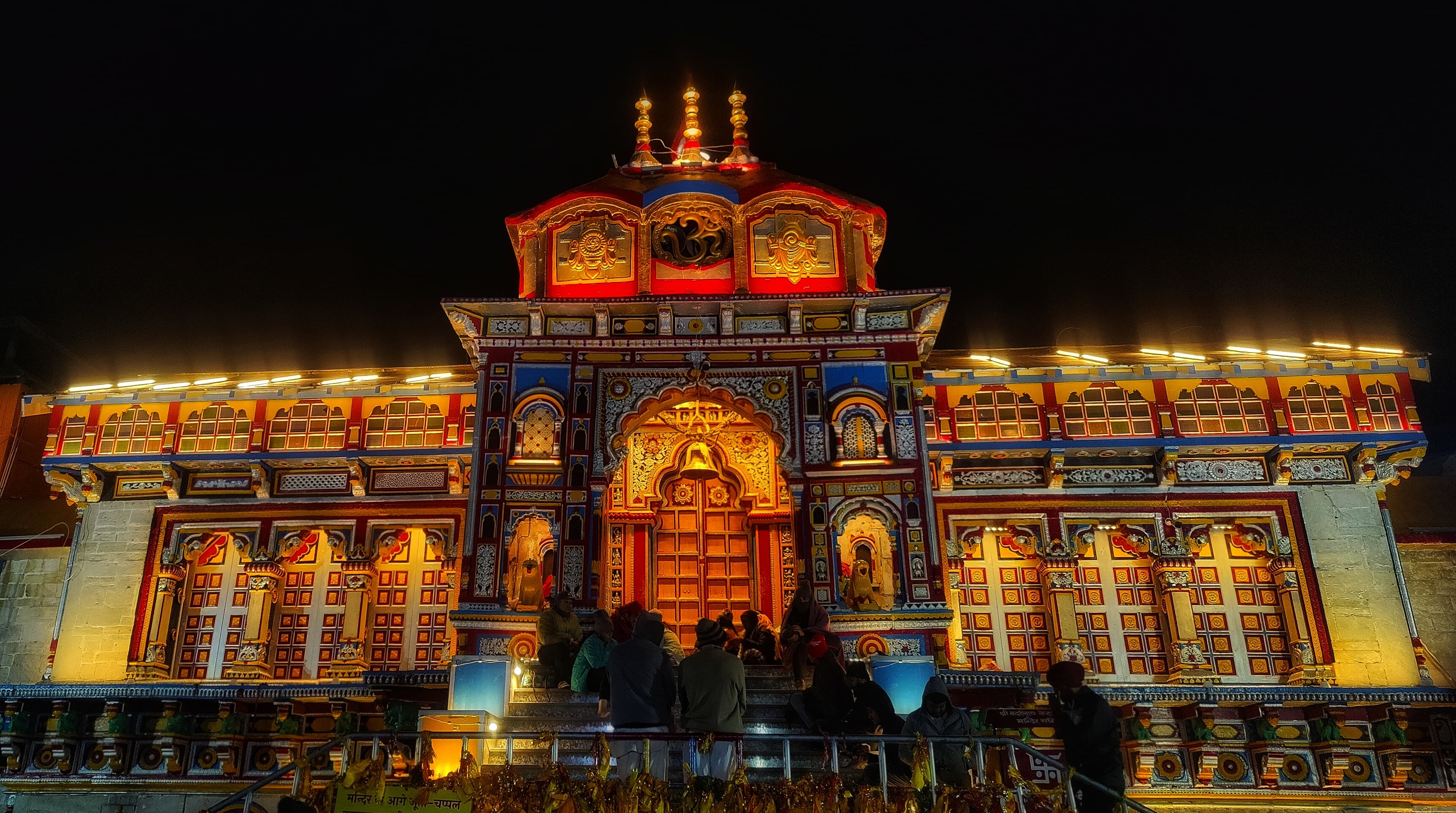 69d0d855b8e43_Badri_vishal_mandir.jpg